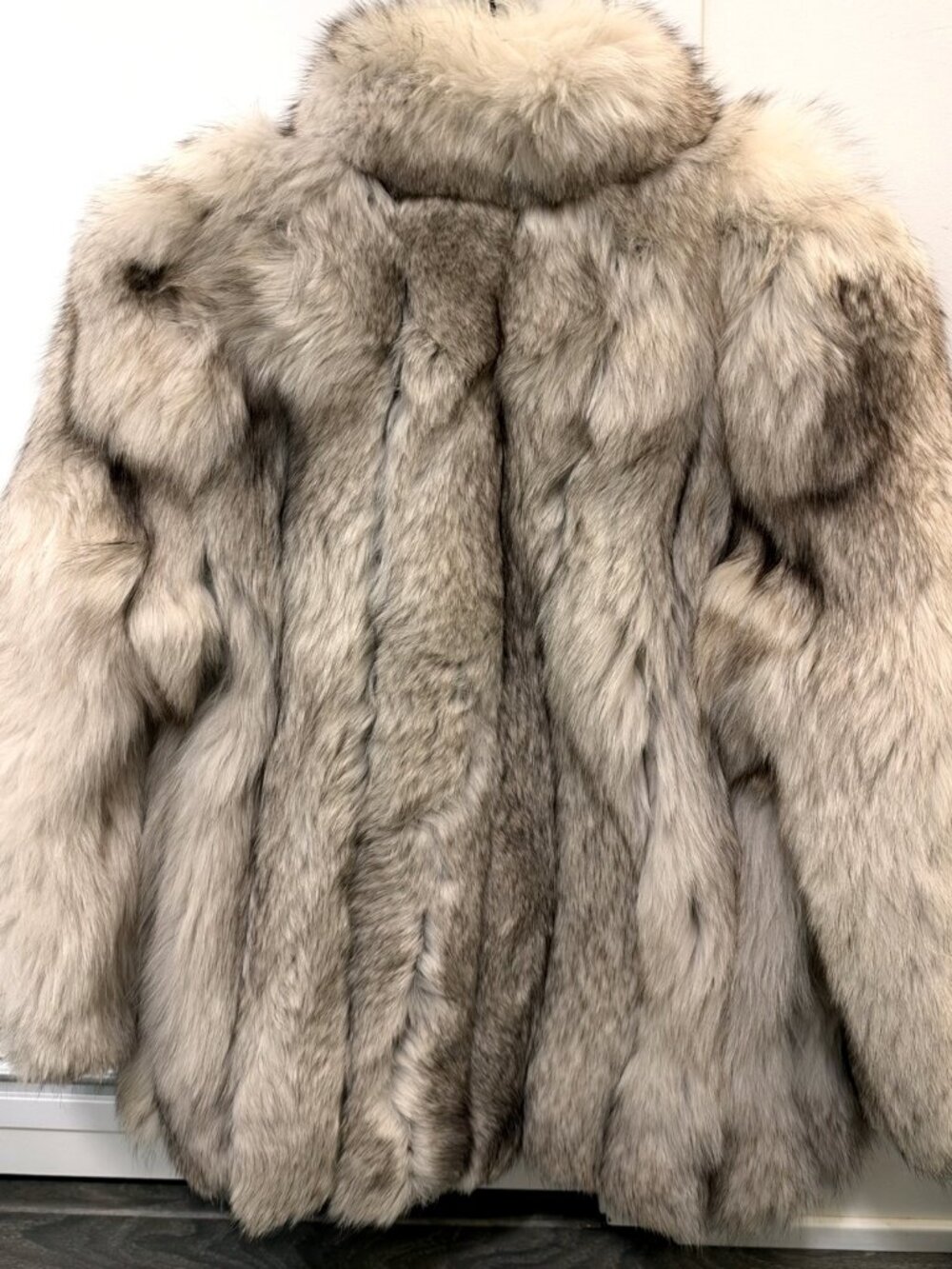 Vintage Silver Fox Fur Coat XS (0-2) - As Is (Underarm Damage + Lining Stain)